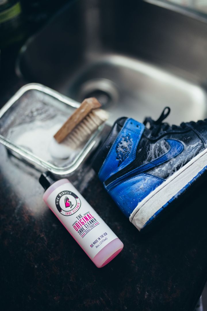 Pink Miracle The Original Shoe Cleaner 8 oz